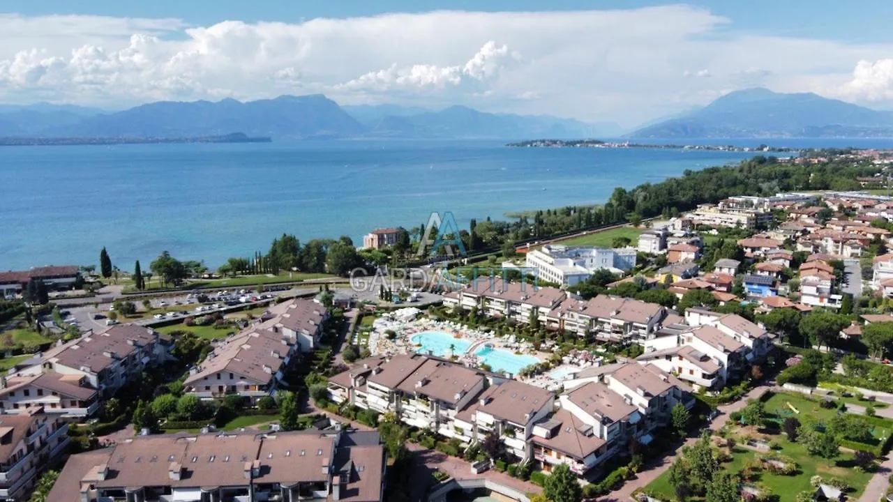 Corallo Apartment - Desenzano - Gardaaffitti Com Ντεζεντσάνο ντελ Γκάρντα Ιταλία
