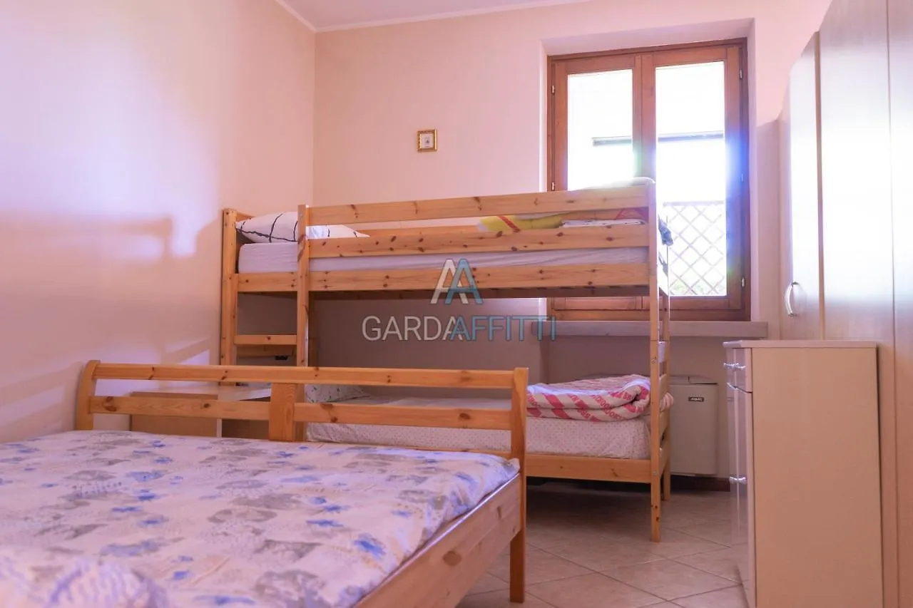 Corallo Apartment - Desenzano - Gardaaffitti Com Ντεζεντσάνο ντελ Γκάρντα Ιταλία